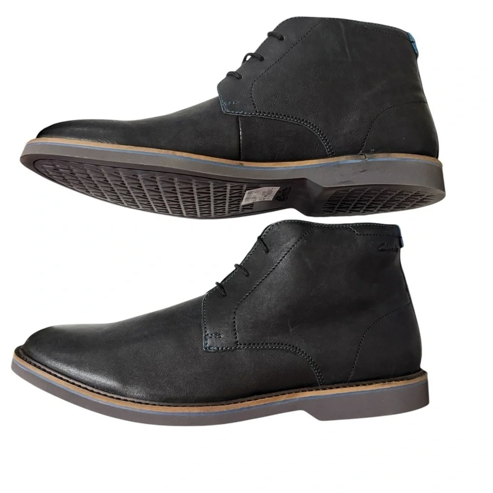 Clarks Black Leather Chukka Boots · Men’s Size 12